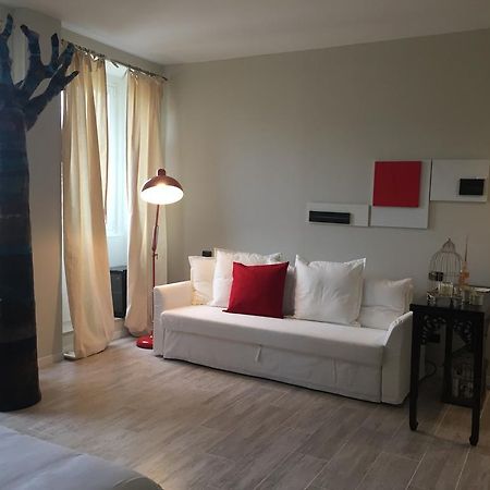 So&Leo Guest House Cenova Dış mekan fotoğraf